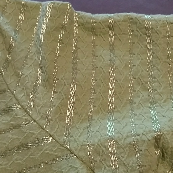 Pretty Green 💚 Top - Picture 3 of 3